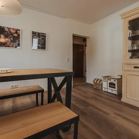 Grosse In Mit Charme Apartment