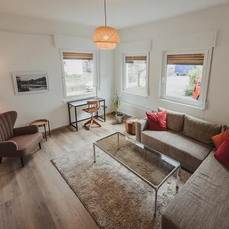 Apartment Grosse In Mit Charme *