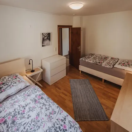 Grosse In Mit Charme *